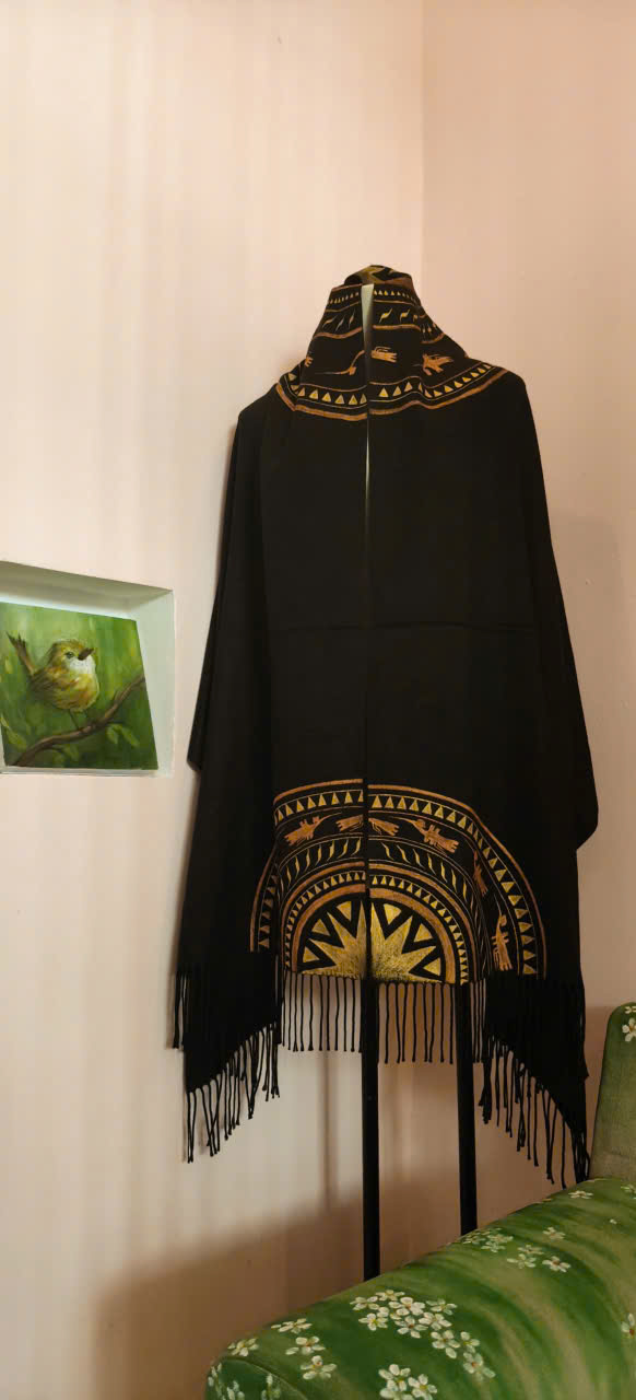 KHĂN CHOÀNG ART VẼ TAY KV004 - Hình ảnh 5