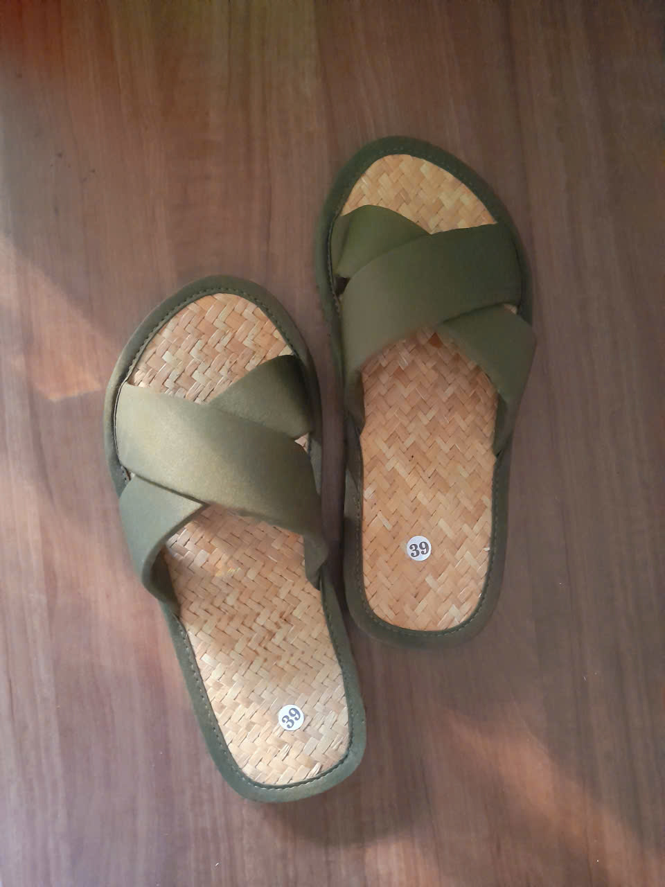 DÉP CỎ DOMINHSTORES-MÁT XA CHÂN-ĐI TRONG NHÀ-QUAI CHÉO NỮ-DC009 - Hình ảnh 6