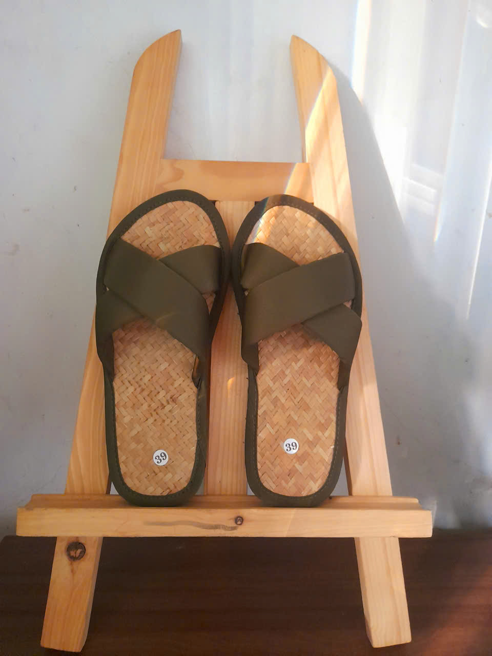 DÉP CỎ DOMINHSTORES-MÁT XA CHÂN-ĐI TRONG NHÀ-QUAI CHÉO NỮ-DC009 - Hình ảnh 5