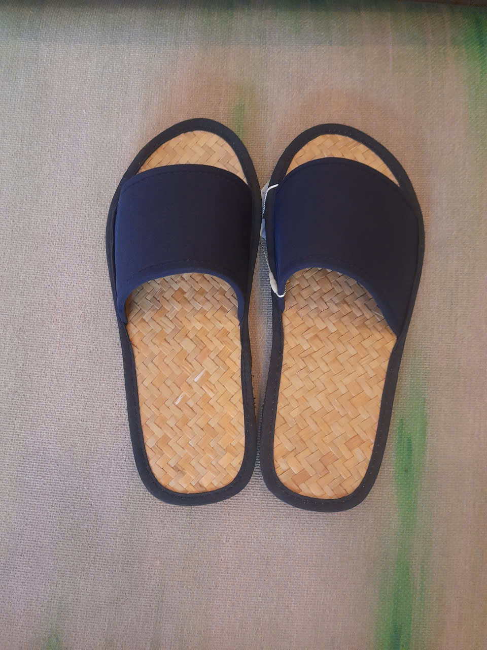 DÉP CỎ DOMINHSTORES-MÁT XA CHÂN-ĐI TRONG NHÀ-QUAI NGANG NỮ-DC011 - Hình ảnh 2