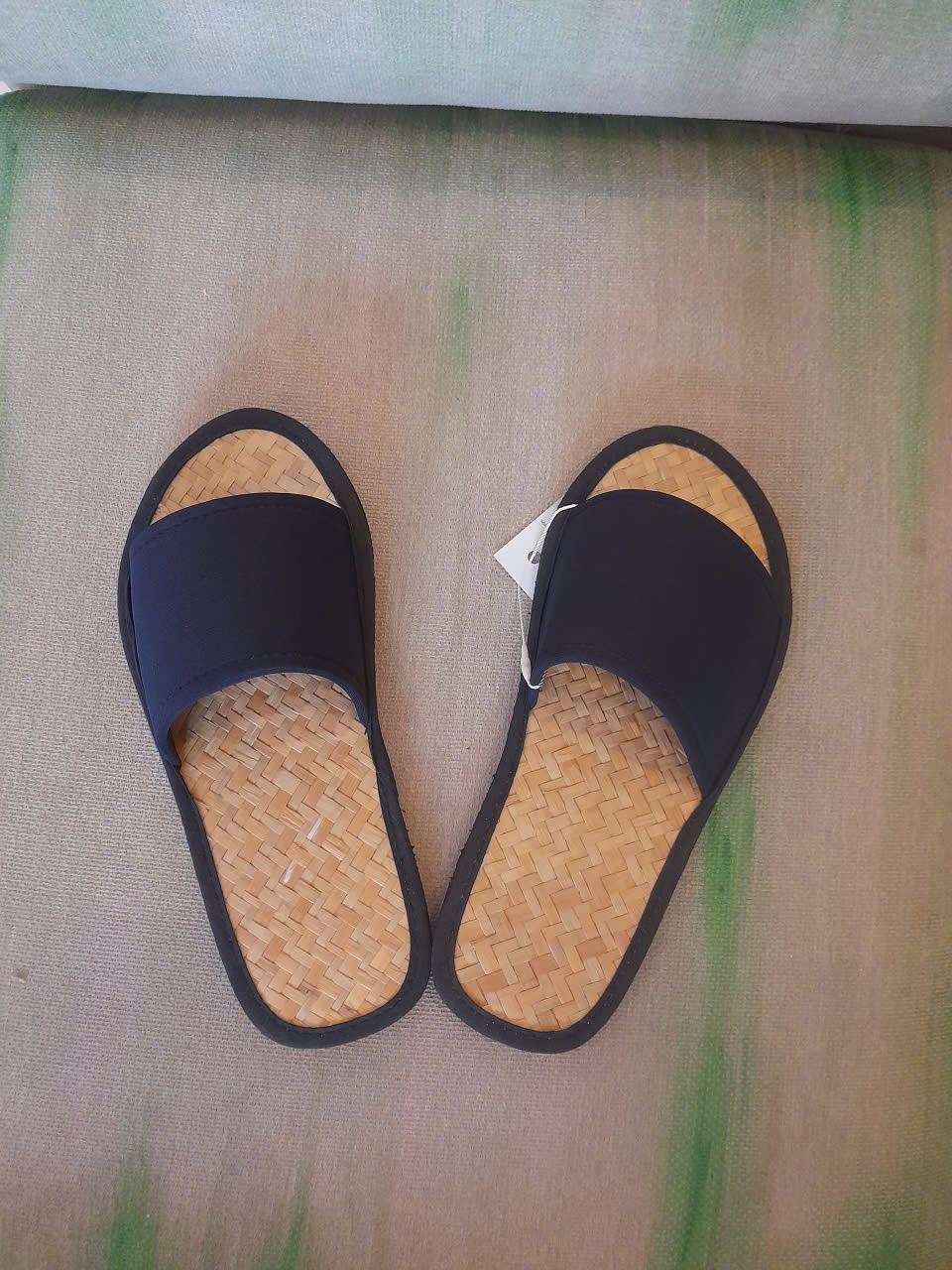 DÉP CỎ DOMINHSTORES-MÁT XA CHÂN-ĐI TRONG NHÀ-QUAI NGANG NỮ-DC011 - Hình ảnh 3